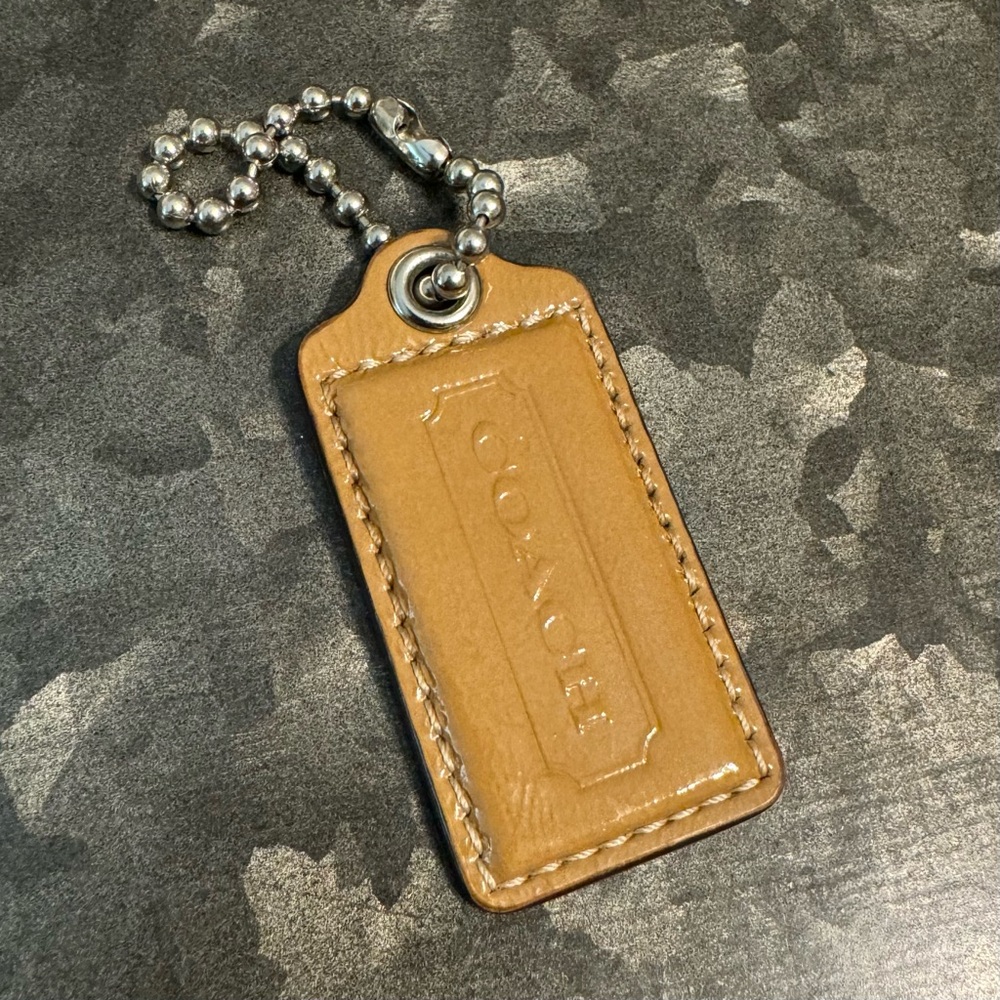 Coach 2.5” Large Smooth Patent Leather Key FOB Chain Charm Hang Tag Handbag Bag